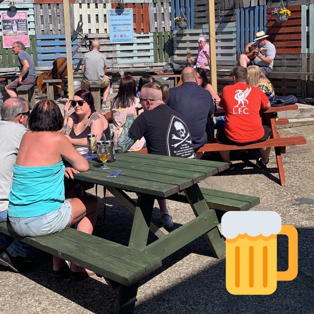 Sunny Sunday Social!
#BankHolidayWeekend #halifaxbestkeptsecret
