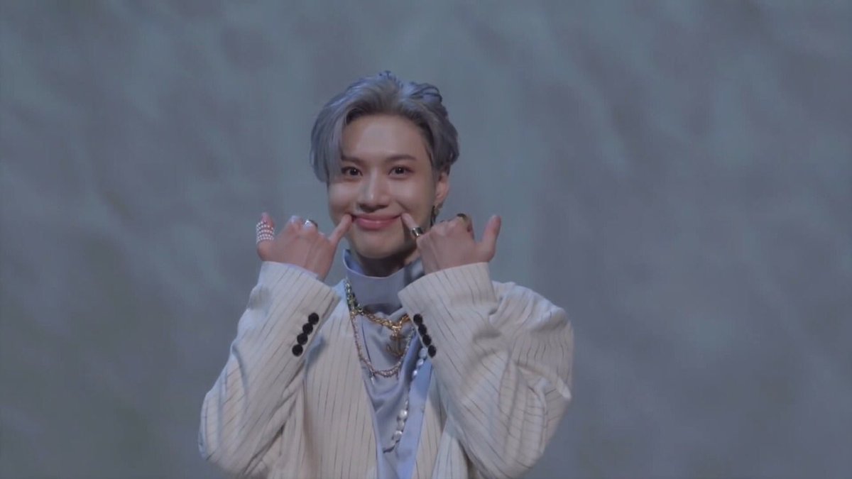 naegeroga's tweet photo. thank you for working so hard since debut, see you in 548 days, taem #DearMyTAEMIN https://t.co/7g8CzQ2G6N