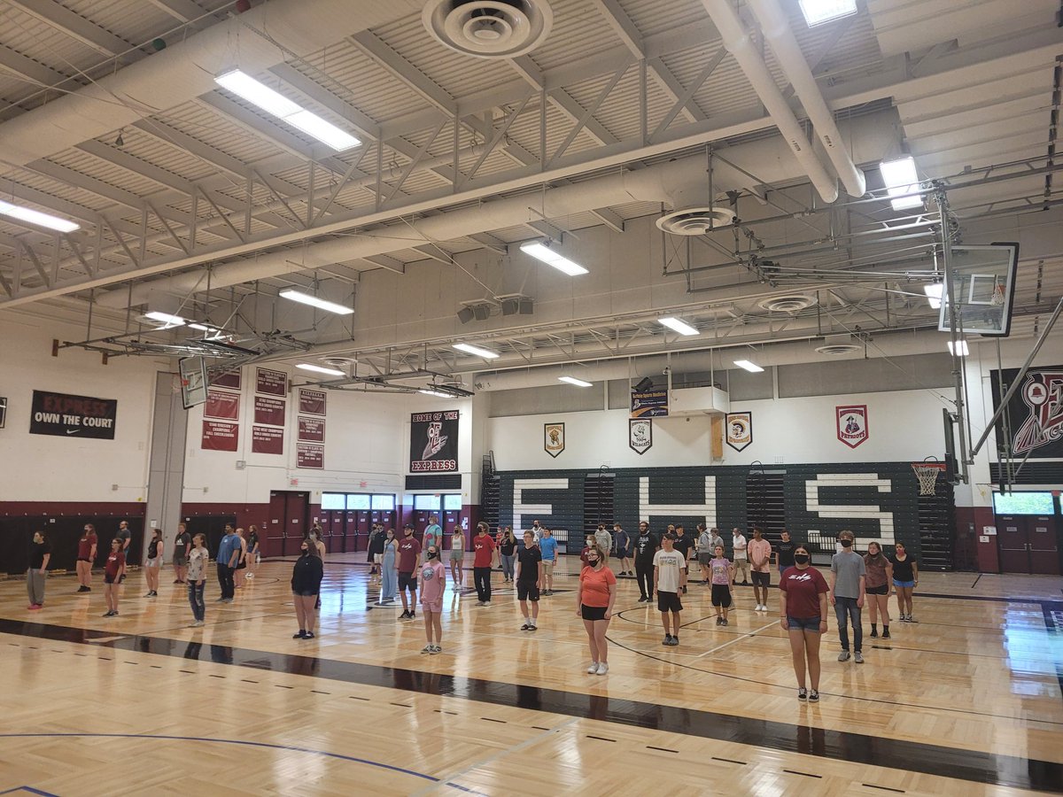 ehsbandits's tweet photo. We are so excited to be able to perform for our community in the Elmira Memorial Day Parade tomorrow at 9:30! https://t.co/UPFCJgdmRy