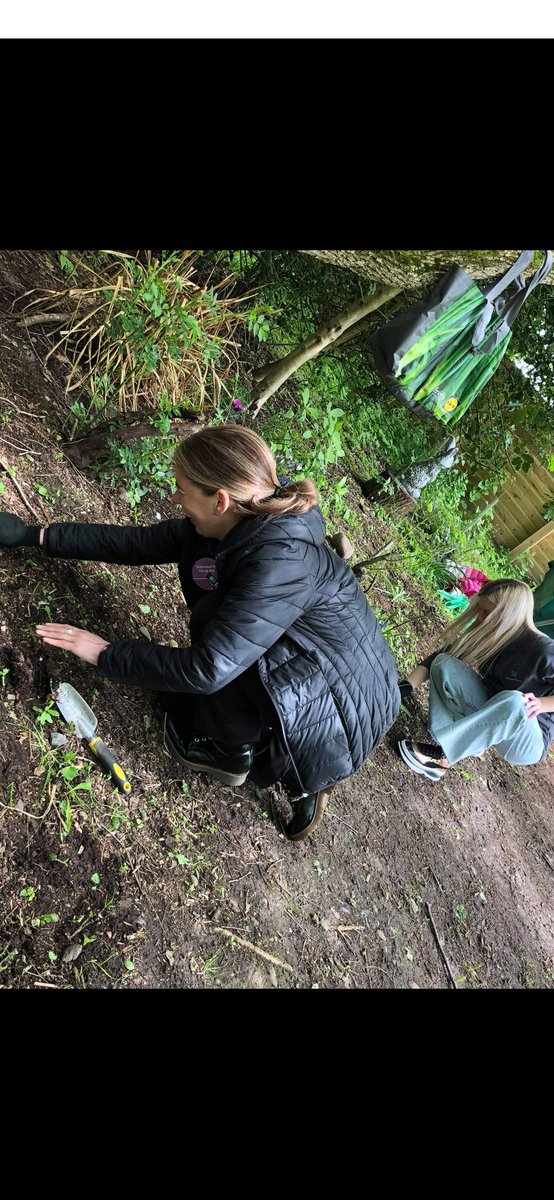Me and Ashley the manager from Panmurefield volunteering our services doing some weeding at Wonderwood. Such a beautiful outdoor area! We also provided some bottled water for the other volunteers <a href="/CindyMo34072747/">Cindy Morris</a>
<a href="/__Stephenk__/">Stephenk</a> <a href="/KirstyEzady/">Kirsty Ezady</a> <a href="/coopuk/">Co-op</a>