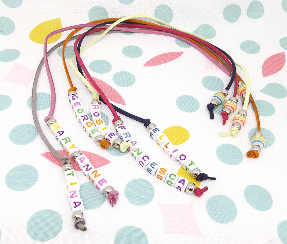 Children Bookmark, Customisable Kids Bookmark, Name bookmark, back to school gift, cord page keeper, party favours tuppu.net/eafb7750 #TheJazzyJewelzStudio #Etsy #BackToSchoolGift