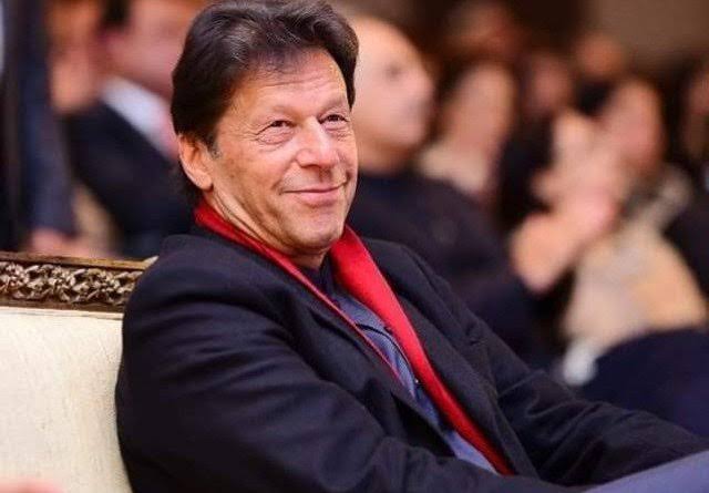FaisalJavedKhan's tweet photo. پاکستانیوں کےلیے کویت کےورک ویزہ بحال کرنے کی خبر خوش آیند ہے- یہ ویزے دس سال سے بند تھے-2011 میں کویت کے ورک ویزوں کو بند کیا گیا تھا - وزارت داخلہ کی کاوشیں کام لے آئیں -ویزا بحالی کا فیصلہ وزیر داخلہ شیخ رشید کی کویتی وزیراعظم شیخ صباح خالدالحامدالصباح سے ملاقات میں کیا گیا https://t.co/N2dlXPadsF