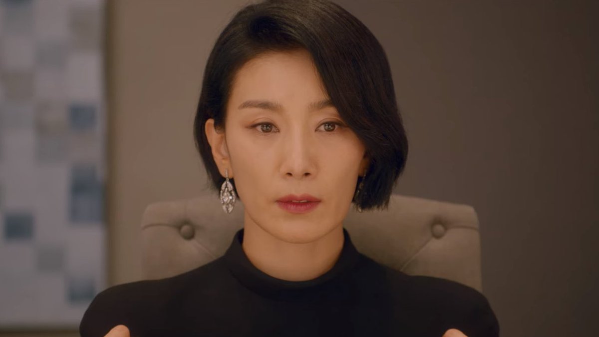 xxdains's tweet photo. these three ladies better work together to destroy jiyong and I will thankyou #MineEp8 https://t.co/62id8qwgaw