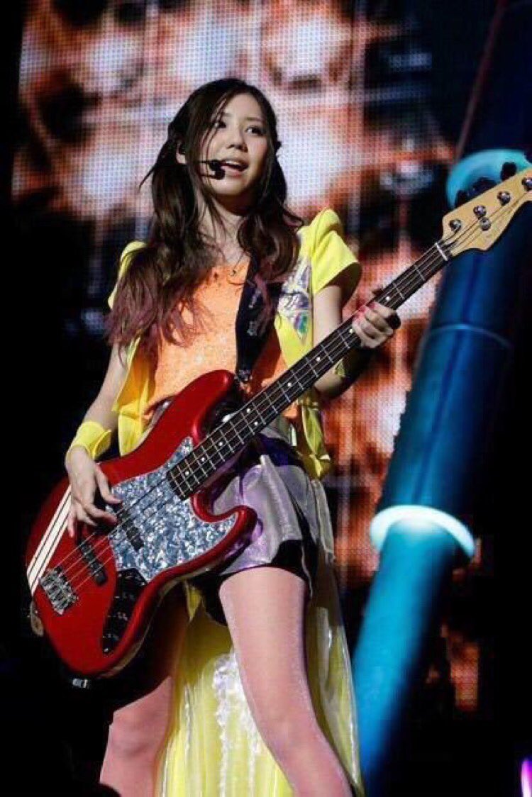 konoha_scandal's tweet photo. ともちゃんHappybirthday♡♡♡
最近は全然ライブ行けてないけどずっと大好きです。
Happyな年になりますように🎀 https://t.co/sJf7ccEETX