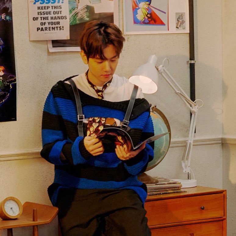 wishingbbh's tweet photo. Baekhyun wearing Burberry’s Spring/Summer 2021 collection 💙 #Byunberry https://t.co/ox6dSzHGxc