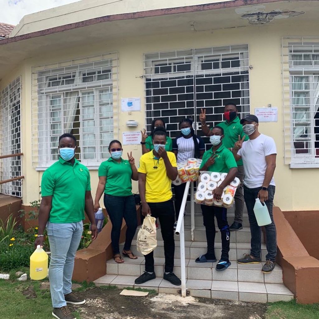 G2KManchesterJa's tweet photo. A group of our members visited the Senior Citizens Home in Manchester where some items were donated for a worthy cause. #WeAreG2k #morethanjustpolitics✌ https://t.co/7twkzqyyhk