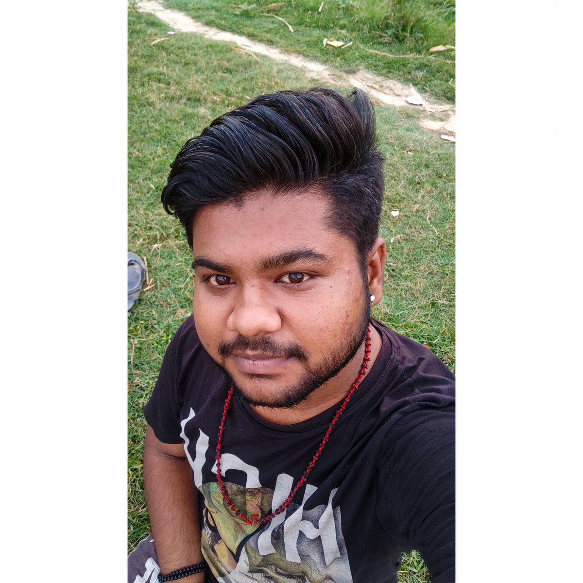 বাস্তবতা এটাই
আমি যেটা সেটাই  🖤