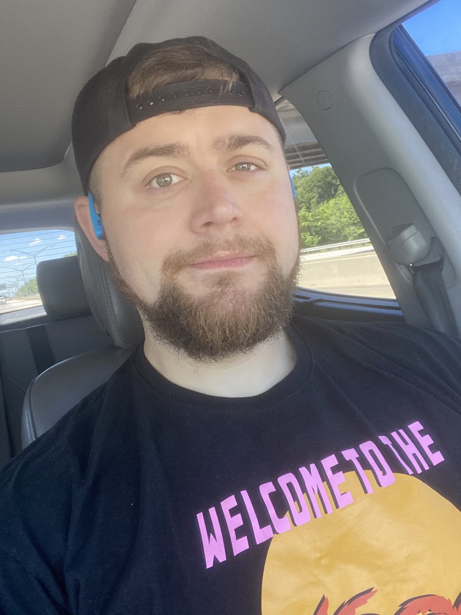 Motley_Drew1's tweet image. Ok Danger Zone I’m on my way to the hospital to prep for baby Audrey’s arrival, but don’t worry I’m wearing the right shirt to bring her into the world!!! Much love y’all! @_PremierGG @SASSYRYCKMAN @Untamedcupcake @OneTrueVision @WardenAmatus @SMF_SIX #dadlife #FYP #Daughter