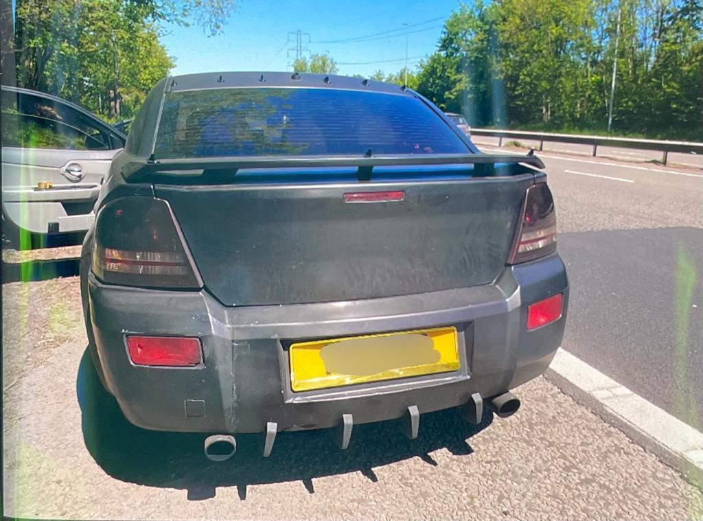 gmptraffic's tweet photo. This driver was stopped by Traffic Officer #ME41 due to its excessively tinted front windows. Tested and shown to only allow 20% of light through. Rear lights also tinted and VRM plate not conforming. Vehicle was prohibited (PG9) and driver issued TOR. @nwmwaypolice https://t.co/tRiCrALLzI