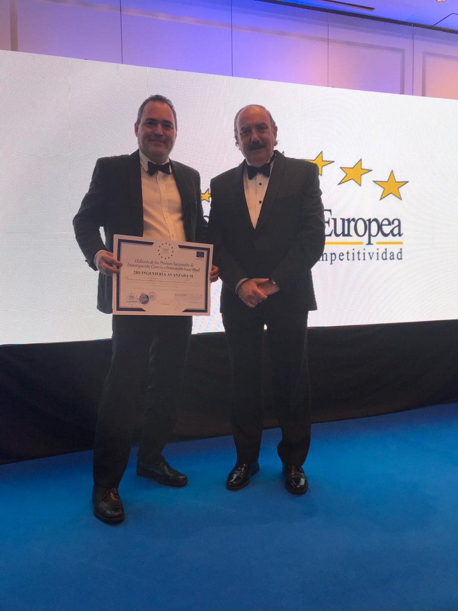 dosingenio's tweet photo. 2ingenio de la mano de su CEO, Jose Manuel Gómez, ha recibido la primera edición del Premio de Investigación, Ciencia e Innovación Isaac Peral.
Premio otorgado por el presidente de la Asociación Europea de Economía y Competitividad, José Barceló. https://t.co/Jasgc1UENq
