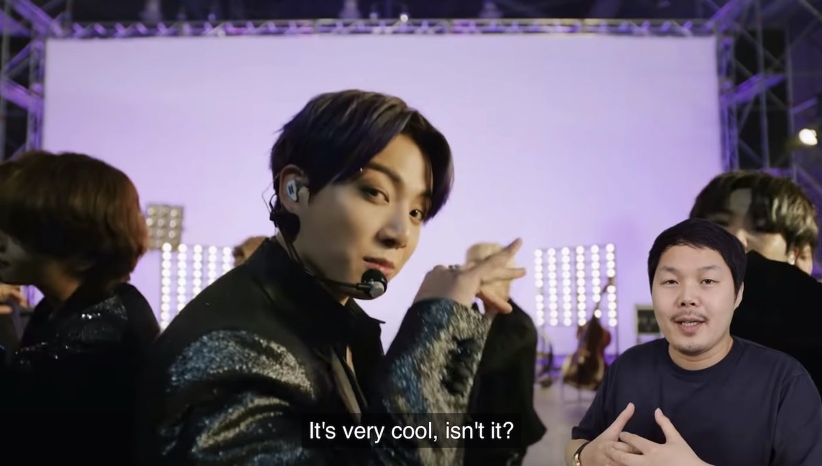 JJK_Times's tweet photo. A vocal coach, in his reaction to ‘Butter’ at BBMAs, said he’s impressed w/ Jungkook’s vocals. He said, in the intro, Jungkook kicks in w/ vocals right on point and so clearly, and it’s not easy to do that when there’s no instrumental pad to surround the voice. https://t.co/fInDoMJiAd