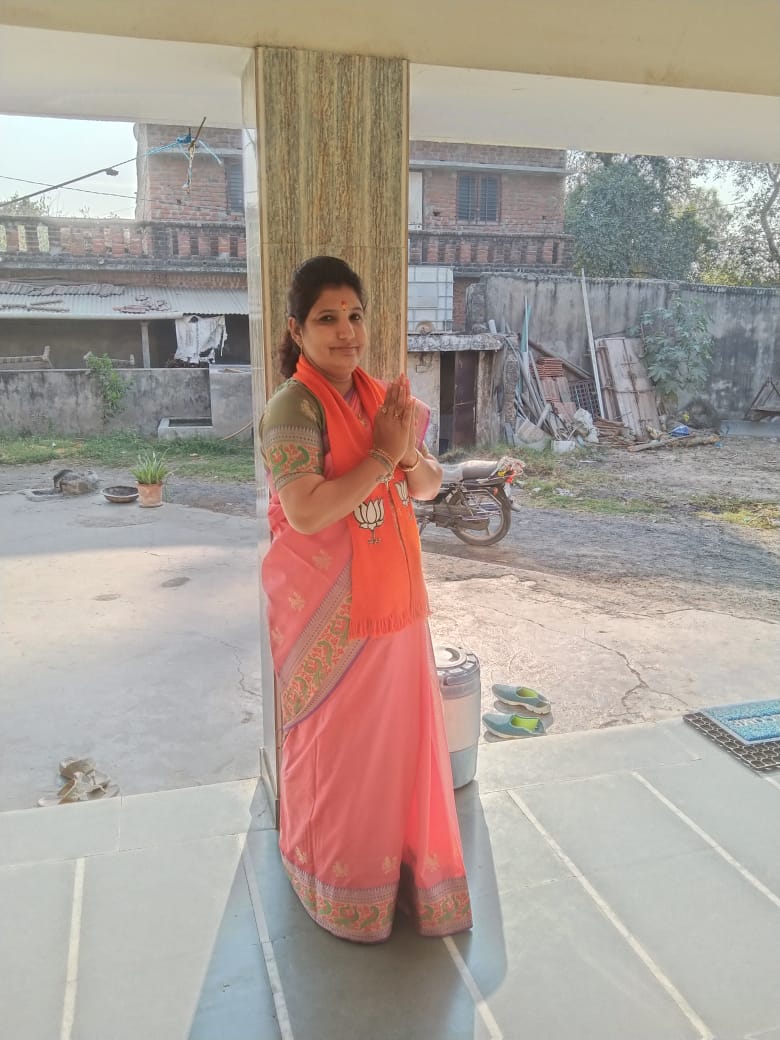 Chetan2024's tweet photo. સૌના લોકલાડીલા નેતા આંત્રોલી વાસ દોલજી જિલ્લા પંચાયત મત વિસ્તારના પ્રજાસેવક અને સાદગી અને સેવાનું બીજુ નામ અને મહિલા અને બાળ વિકાસ સમિતિ, સાબરકાંઠા ના *અધ્યક્ષ* એવા #શ્રી_રેખાબા_ઝાલા ને જન્મદિવસ ની ખુબ ખુબ શુભેચ્છાઓ 

Happy Birthday #Rekhaba @RekhabaZala https://t.co/SpDOUzhY4B