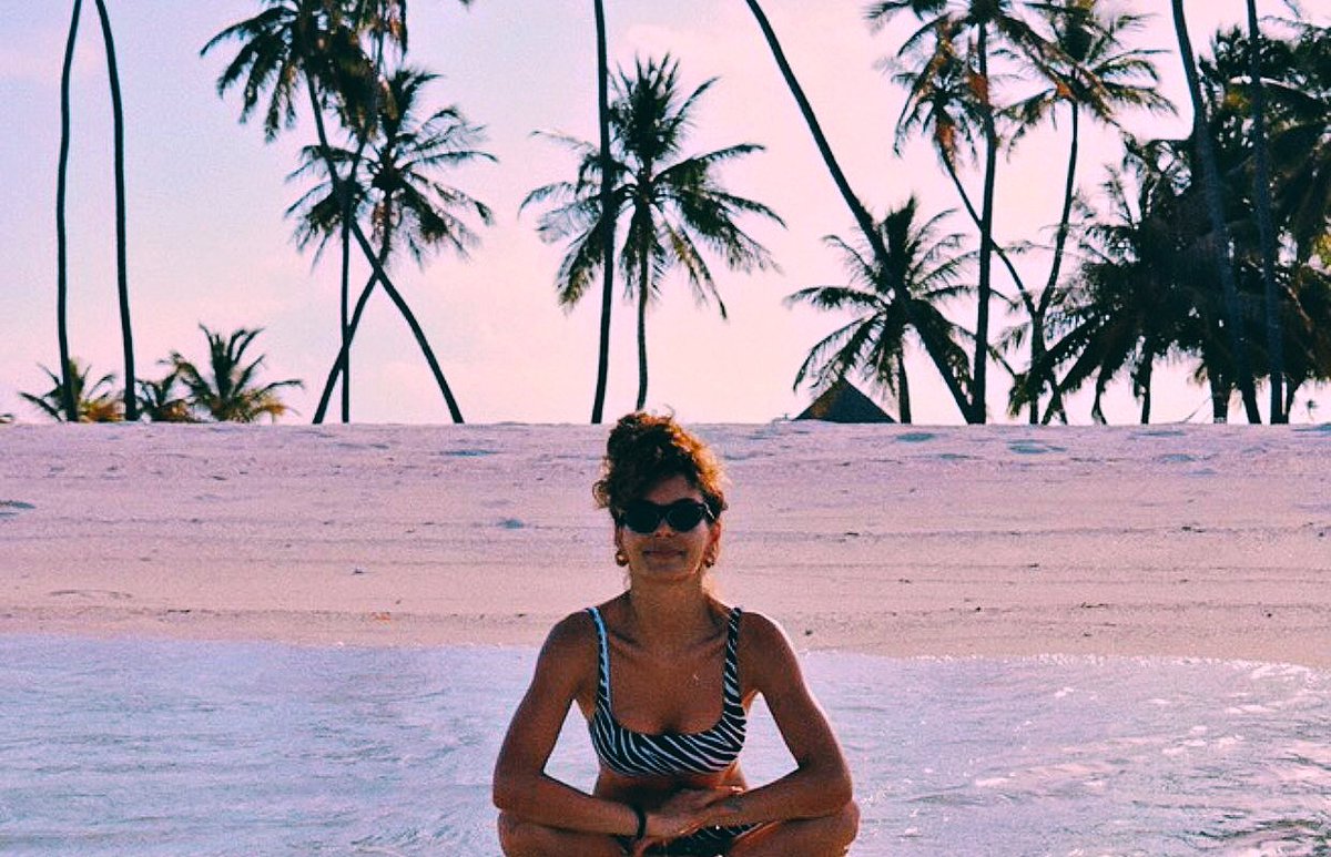 Deniz kızı 🌬️🤍🧜🏻‍♀️ #EbruŞahin