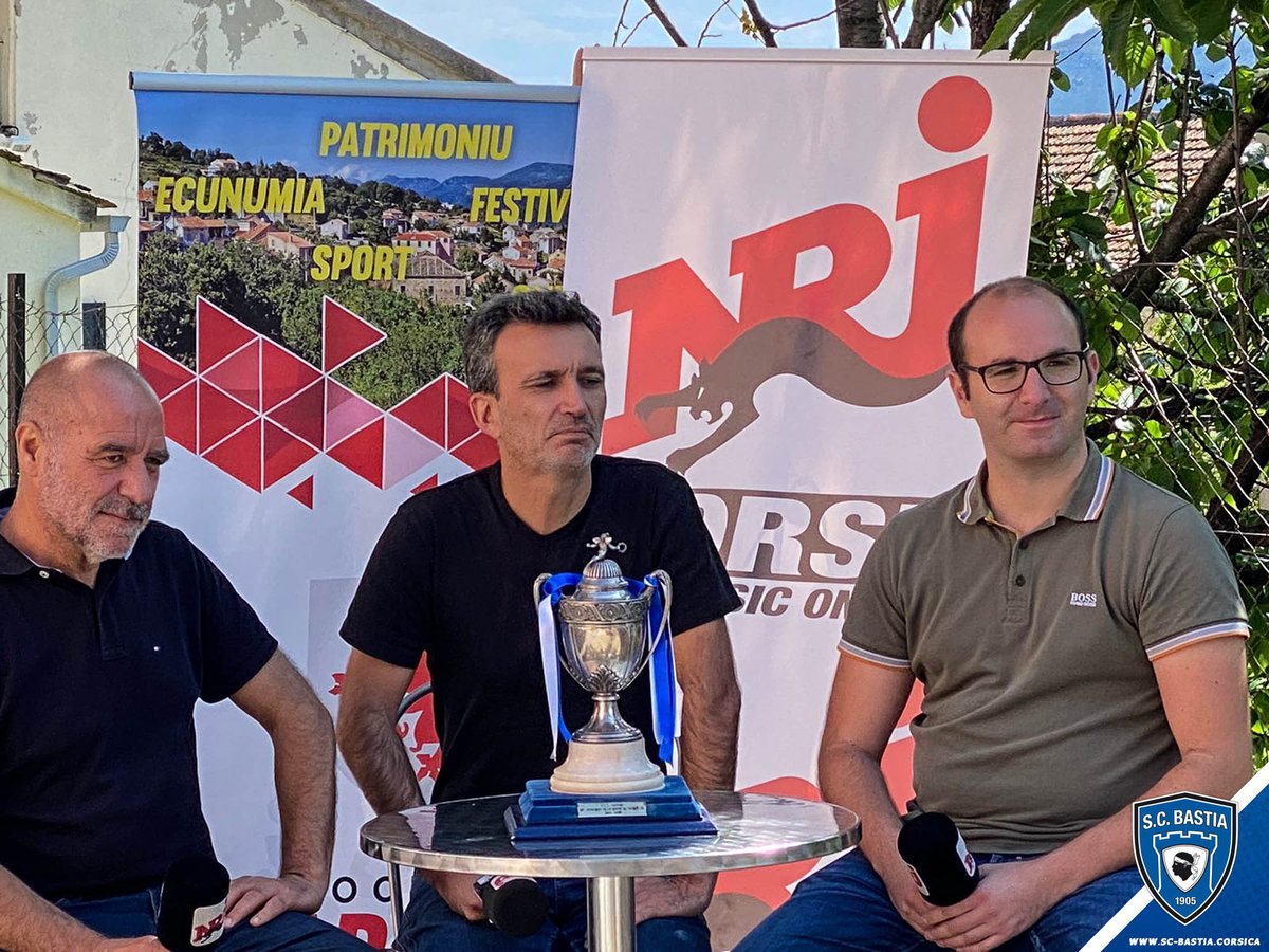 SCBastia's tweet photo. 𝐈 𝟒𝟎 𝐀𝐍𝐍𝐈 𝐃𝐈 𝐀 𝐕𝐈𝐓𝐓𝐎𝐑𝐈𝐀 🏆

Après L'Île-Rousse, Porto-Vecchio et Propriano, #SCBTV et NRJ Corse étaient présents du côté de Murato ce jour pour une émission autour du 40ème anniversaire de la victoire en #CDF ! 🎙

Diffusion de l'émission ce soir à 20h ! 🎥 https://t.co/66sQWLbNuu