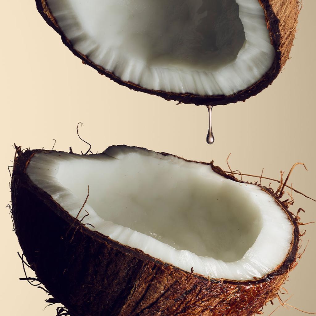 AvedaCanada's tweet photo. Crack the code for silky, smooth hair. 

A key NP superfood, luxuriously rich organic coconut oil gives hair a restorative boost. Full of essential fatty acids, it penetrates the hair shaft to help lock in enhanced hydration + softness from within. 

https://t.co/d3aCBDV7oH https://t.co/FSK4Yj1EL0