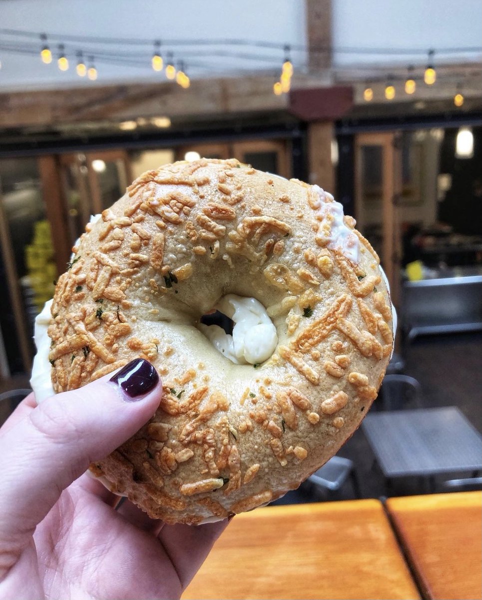 Sunday morning Asiago!

#Asiago #seattle #seattlebagel #eatlocal #bageltime #bagels #bagel  #pnw