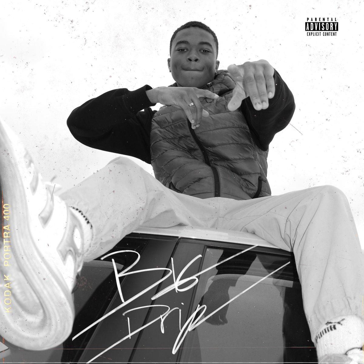 hypesoul_off's tweet photo. -@p_v59 

Paul, 20 ans, originaire de Lille commence «sérieusement» la photo et le graphisme il y a seulement 3-4 mois.

Il a confectionné des covers pour BASS (@BassDucrocq) sur le son « perdu » et le son « pas d’excuse » et avec TISTON ( @baptist59 ) pour le son «big drip» https://t.co/WKk2ZLNVPC