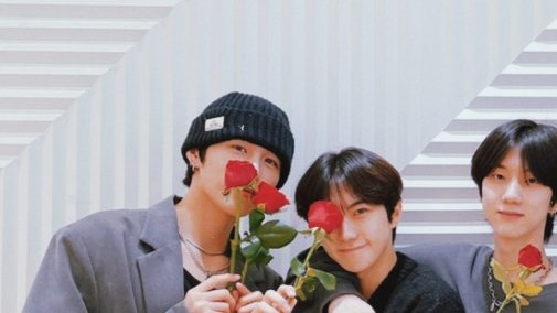 JUSTBFIRST's tweet photo. ꒰#저스트비꒱ — ❛i love you more than words can say❜ ༺ https://t.co/vFjmDdQX9d