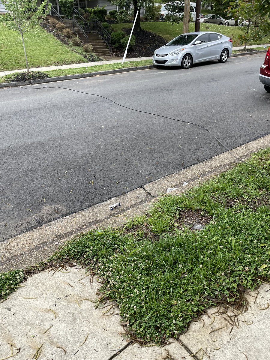 KevDC's tweet photo. @311DCgov downed communication line crossing street and sidewalk at 24th between Evarts and Douglas NE https://t.co/9PLT1SFyn5