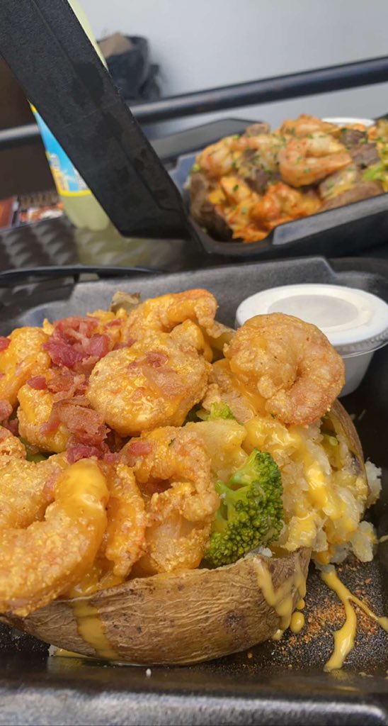 Ant_Will1317's tweet photo. Go check out @PotatoBarATL !! https://t.co/93QNDT73k5