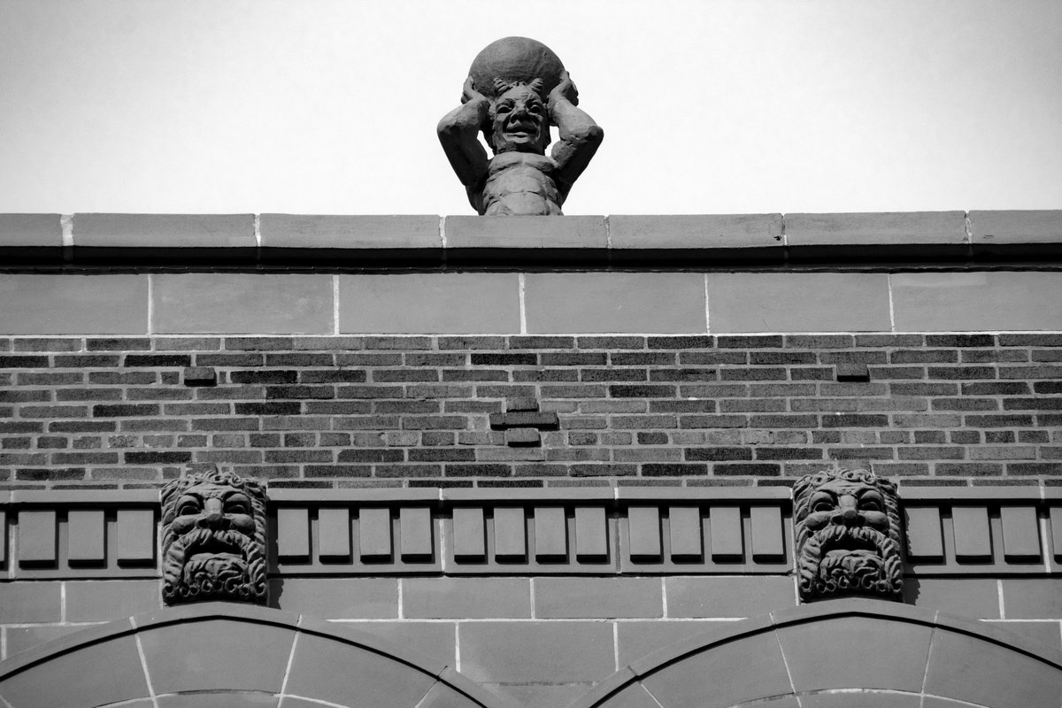 DianeKrauthamer's tweet photo. flower & grotesques along #ConnecticutAveNW, #WashingtonDC 📸 https://t.co/x4rDIdNzVY
@CapitalPhotog @ExposedDC #igdc #acreativedc #202creates #dc_spc #exposeddc #focusonthestory #fots21 https://t.co/I5l6oj7X4V