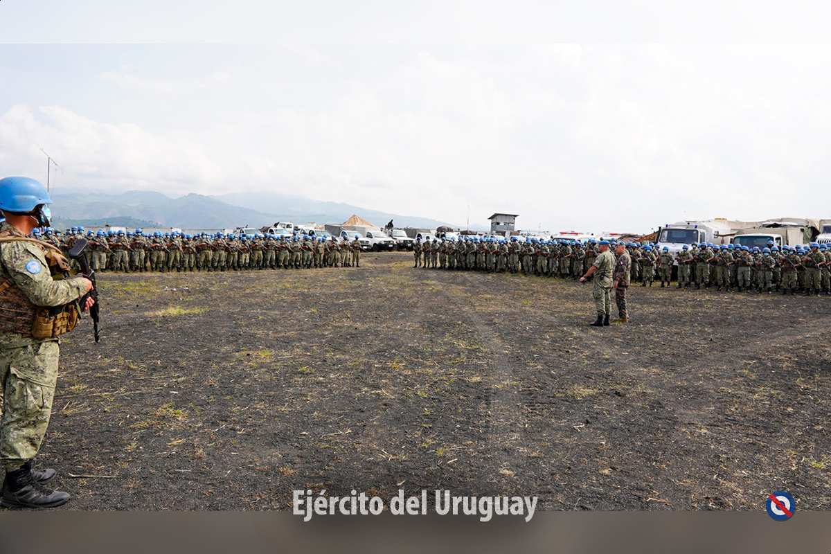 EJÉRCITO DE URUGUAY - Página 36 E2phcHsXIAQ_9QZ?format=jpg&name=medium