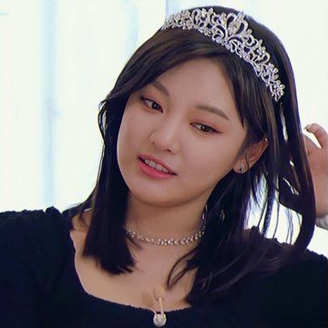 ssup! 
be moots? rt or like
fambest? just knock my dm, dear

#RPindo #rpkpop #roleplay #roleplayerindonesia #roleplayerindo #rptwt #roleplayer #rpi #roleplayaccount #roleplayertwt