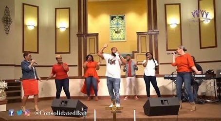 ConsolidatedBap's tweet photo. Were you blessed by worship today? What a delight it was to have @jasonclayborn & @plpointer with us as we celebrated another #LiveOnTheFive at @consolidatedbap. ICYMI, catch the replay on any of our digital platforms. #CBCUnplugged https://t.co/rxH3ViMU7T