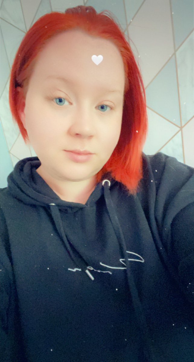 threegirls_i's tweet photo. Just me 👋 #sundayvibes #GoodMorningTwitterWorld #HappySunday #selflove #selfie #mumsworld https://t.co/NOshUsQyoz