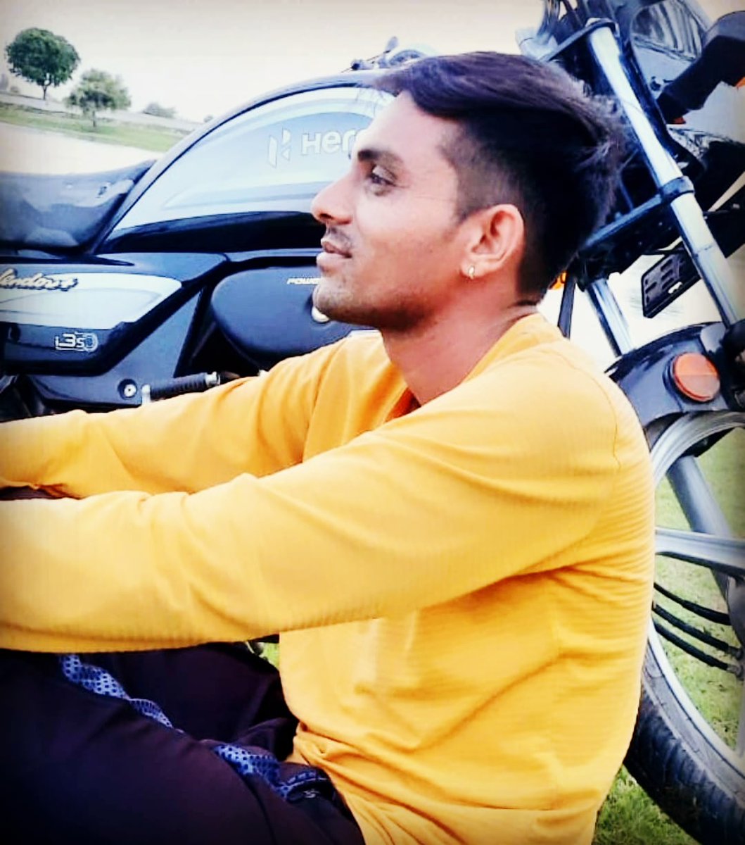 MAHENDRAJAT5907's tweet photo. *लोग कहते हैं जमीन पर, अच्छे लोग नहीं मिलते..*

*गलतफहमी दूर करिए, हम से आकर मिलि��..* https://t.co/1JIpZP9GQD