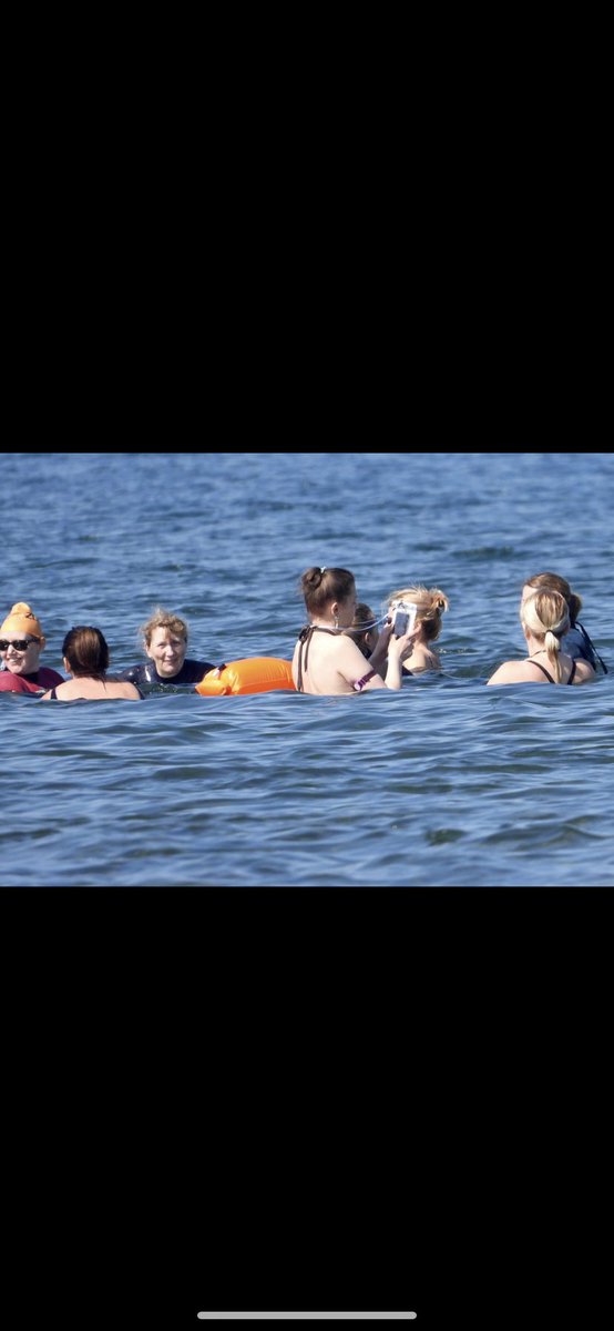 BryonyCFoster's tweet photo. Happiness is being in the sea with loads of like minded women! So grateful to have found the Wild Sea Women! https://t.co/mZxzKYPAKs