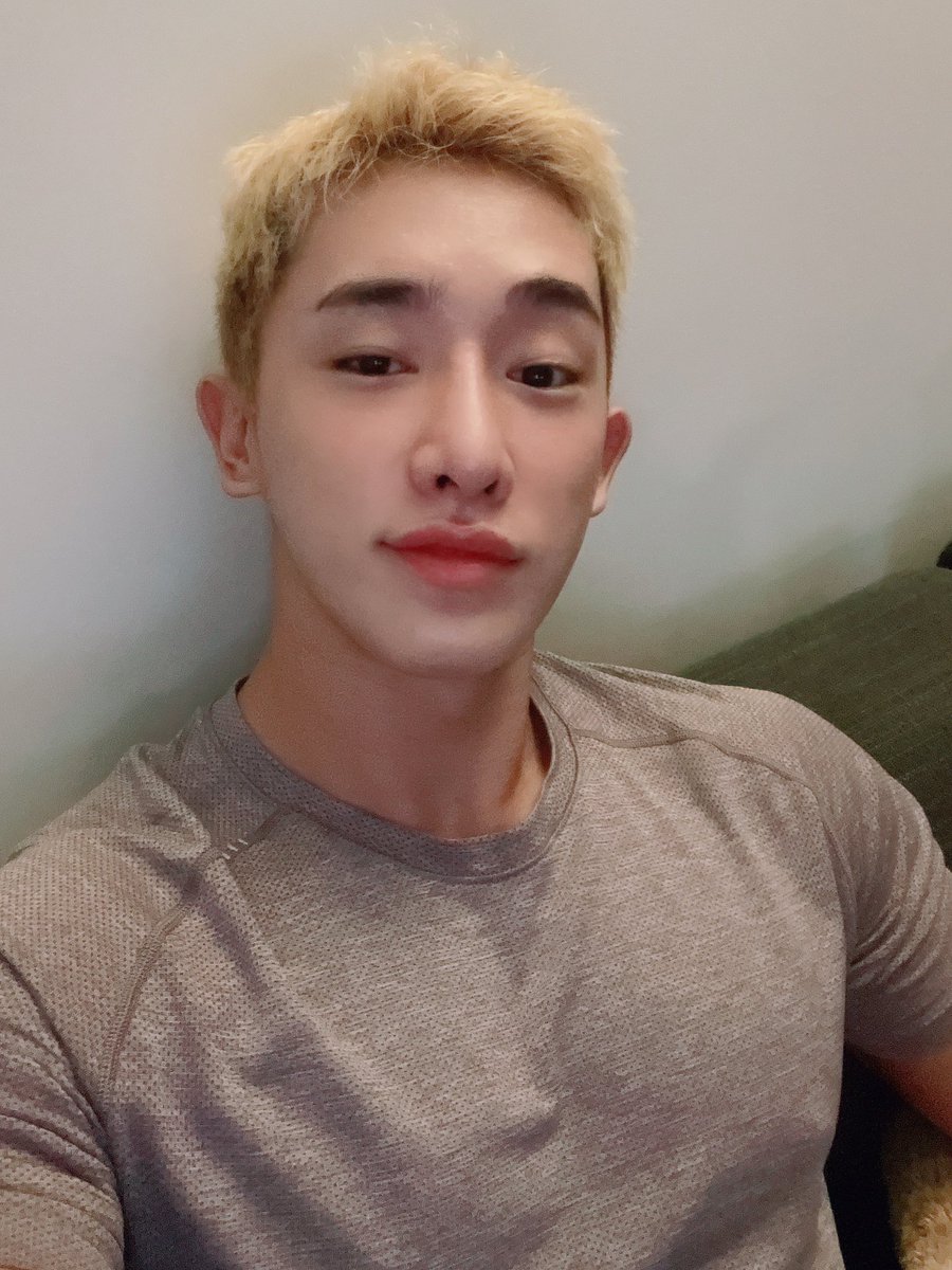 wonho_fancafe's tweet photo. 〔 210531 〕 WONHO STORY

"Yoyo" https://t.co/84lmtpe2VY