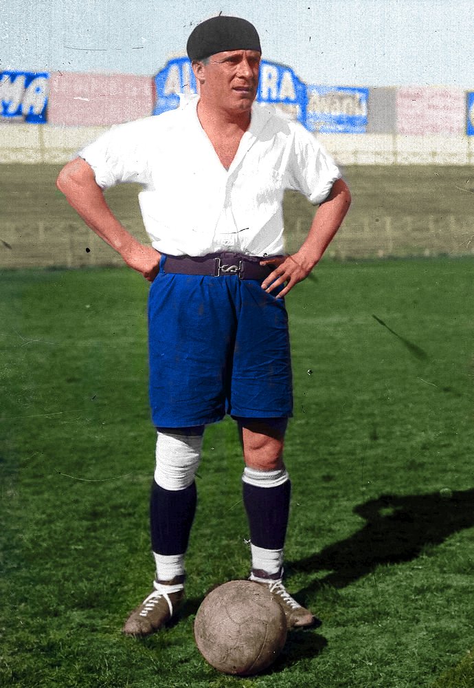 FOTOS HISTORICAS O CHULAS DE FUTBOL - Página 5 E2pnu-2XwAAi89t?format=jpg&name=medium