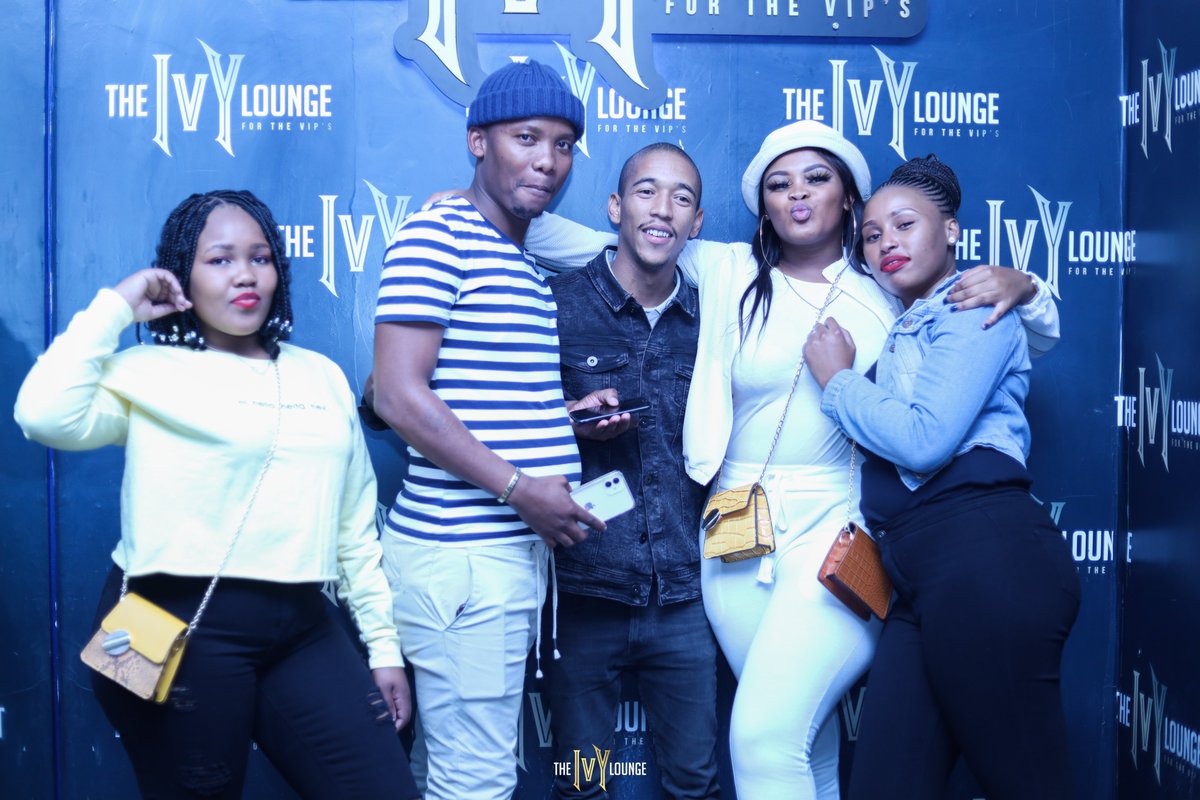TheIvyLounge's tweet photo. #OpulentSaturdays #ForTheVIPs https://t.co/oQ5xl4PxIh