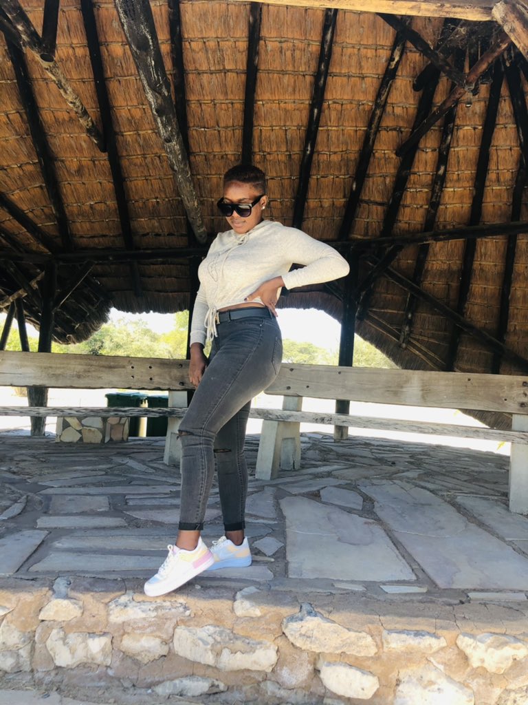 Indileni_Imba's tweet photo. Weekend went well https://t.co/vzmRskzdT9