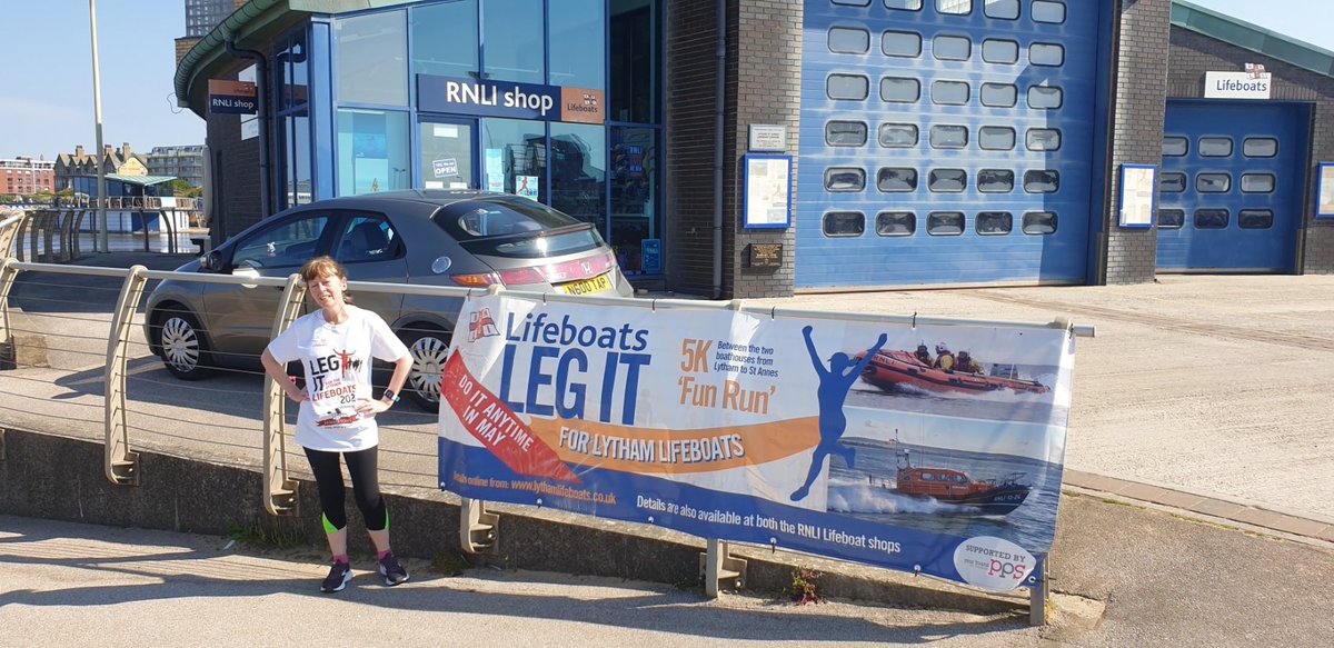 Phew! Set off early for #legitforlythamlifeboats run today but still a scorcher! What a fantastic route #lytham #grannysbay #stannes hope everyone out tomorrow for final push to support <a href="/LythamRNLI/">Lytham St.Annes RNLI</a>