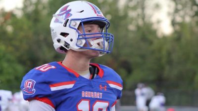 WTNH's tweet photo. Danbury HS quarterback, star student doesn't let his speech impediment slow him down in achieving high marks. @SportsTeam8's @JPPierson has the story >> https://t.co/x0zHjPYk8C https://t.co/YoIG51AcSR