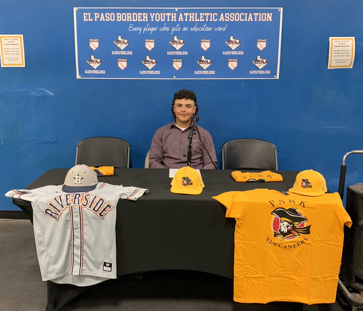Eflores915's tweet photo. @Dieggooo24 …One of the greatest and most memorable chapters in your baseball career just closed. The new Chapter begins…..go get’em champ!!! Your family is beyond proud of you! #baseball4ever your hard work, sweat, pain & tears paid off! #pictureMeRollin https://t.co/7ySNQWCnIE