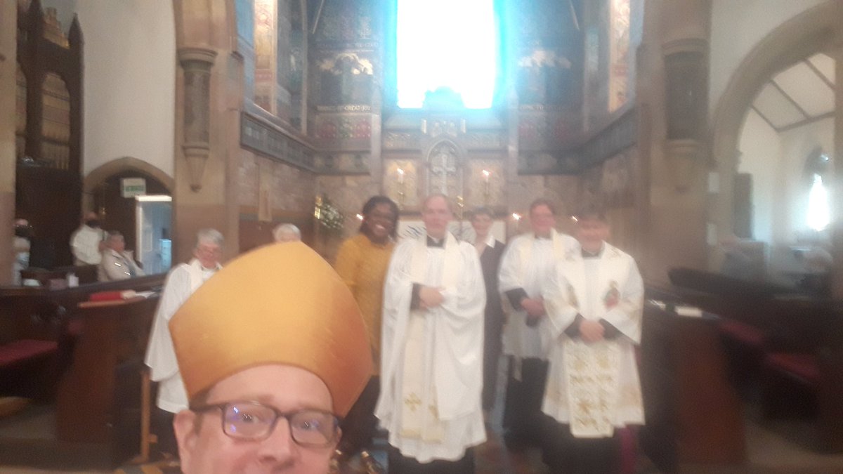 Hurray,  <a href="/StMarysEnfield/">St Mary Magdalene</a> have a new Vicar.  Welcome Dr James Lawson.Glory to God #TeamEdmonton <a href="/dioceseoflondon/">London Diocese</a>