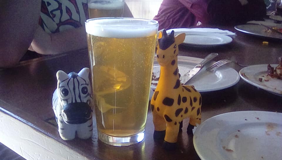 BeerSonnetteer's tweet photo. Yesterday's Beer 2 - @burkebrewing Future Primitive @Hellbent_SEA @holymtnbrewing @stoupbrewing #SeattleBeerWeek 12 "Light at the End" IPA, at @pinebox with @ebr2u , John, Leslie, and @dwilly95 https://t.co/Ksio5nsTKi