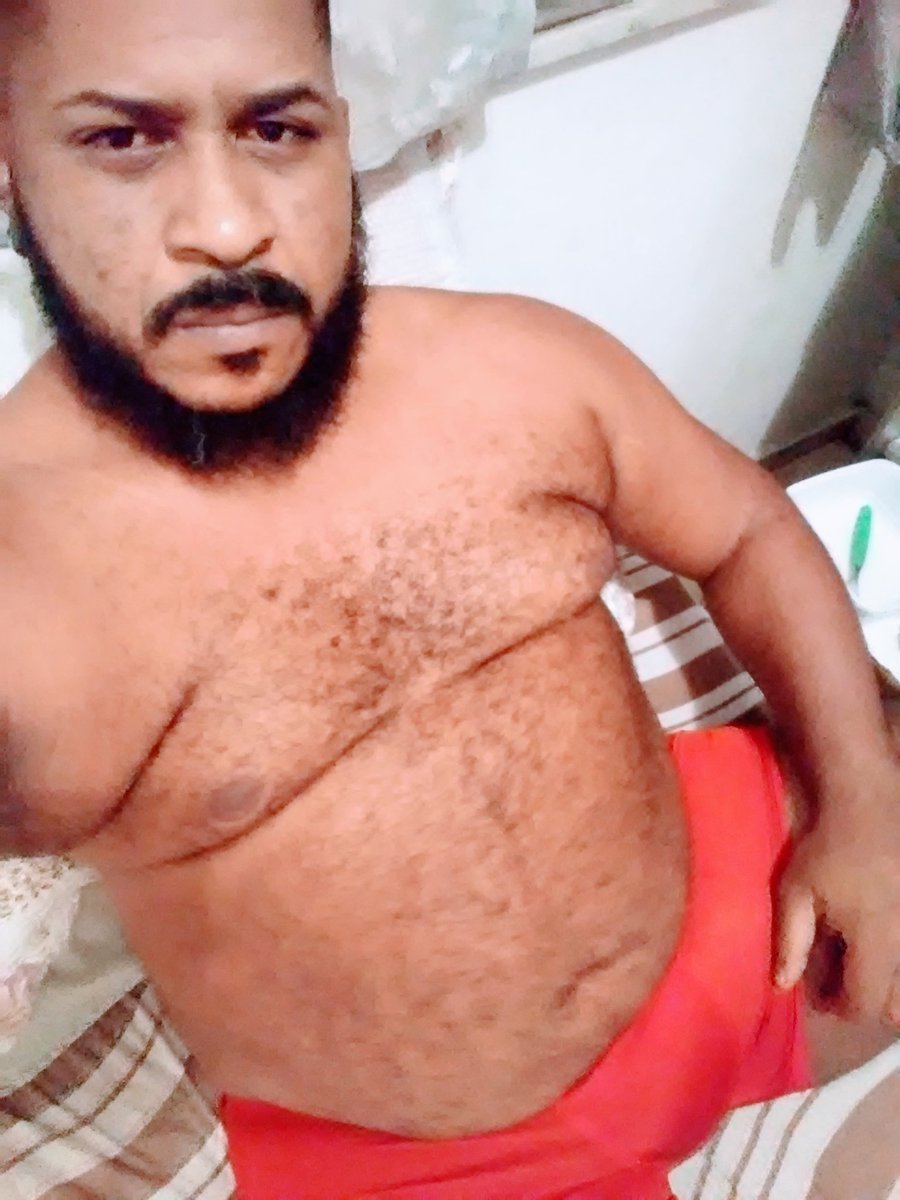fb_urso's tweet photo. Surtando já nessa cama. Pprt https://t.co/vPtY1u5oFn
