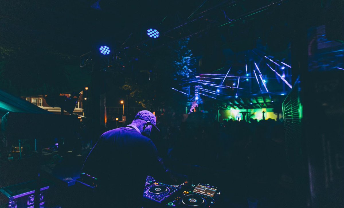 paxahau's tweet photo. We don’t want this to ever end✨ Detroit, it feels SO good to be back! 🖤 S/O to @PolishKatiee for capturing the vibes last night! #MicroMovement #MovementDetroit 

📸: @PolishKatiee https://t.co/3oME1Dx5y3