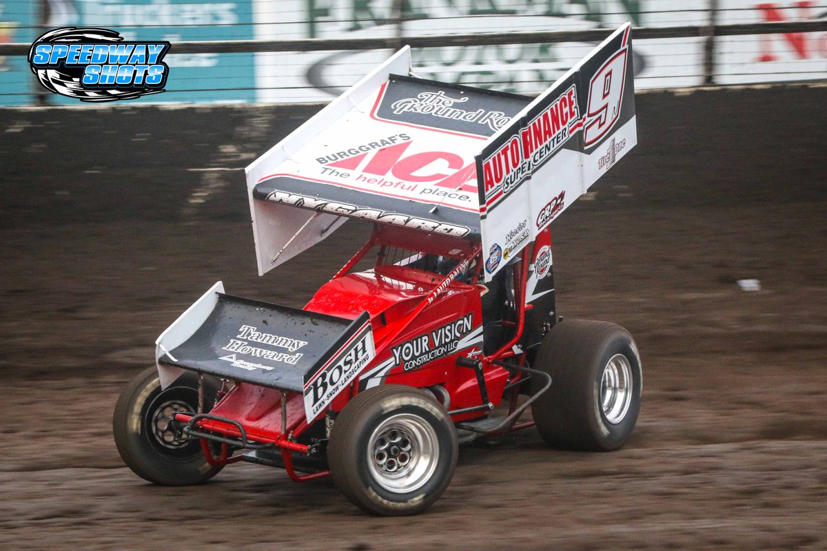 Updated <a href="/BWWings/">Buffalo Wild Wings</a> NOSA points heading into tonight's event at @HusetsSD: 

1. <a href="/Nygaard_9N/">Nygaard Motorsports</a> - 294
2. <a href="/SJSracing8/">Jade Hastings</a> -  277
     @Rick_Nanten - 277
4. Tim Estenson - 273
5. <a href="/JackCroaker/">Jack</a> - 270

Full standings: nosasprints.com/points.html