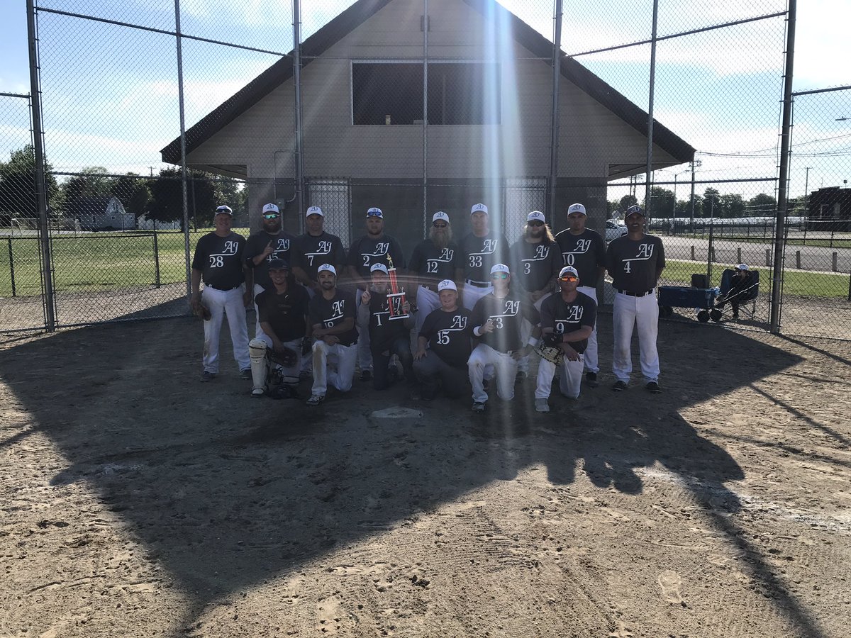 MichiganFP's tweet image. Wabash Sting wins the Early Bird Tournament 1-0 over Bainbridge Bombers. A. Fernandez with his 2nd perfect game of the weekend and was named Most Valuable Pitcher. Tim Lawmaster named Most Valuable Hitter.
