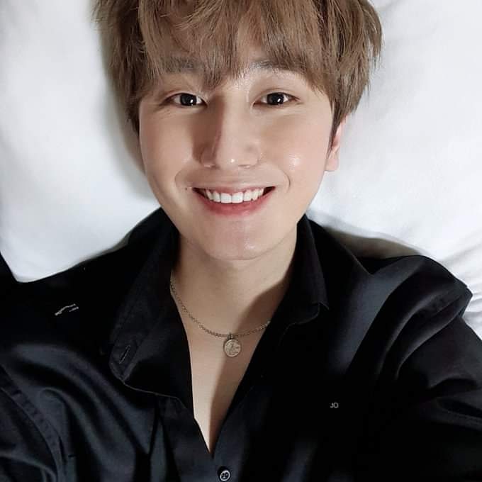 YES_ArgOFICIAL's tweet photo. #HeoYoungSaeng #SS501
Young Saeng en Instagram
Mensaje: "Jaja"
creditos: youngsaeng17 + Y.E.S Argentina Oficial + SS501 Argentina Oficial~
#TripleSJB
§ Información disponible para quien lo necesita pero por favor compartir con los créditos completos. https://t.co/JlK6nE2DlP