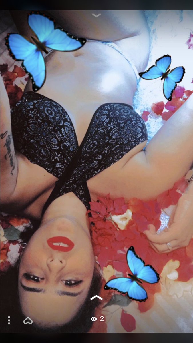 En la boca 👄 échamela 😏🥰