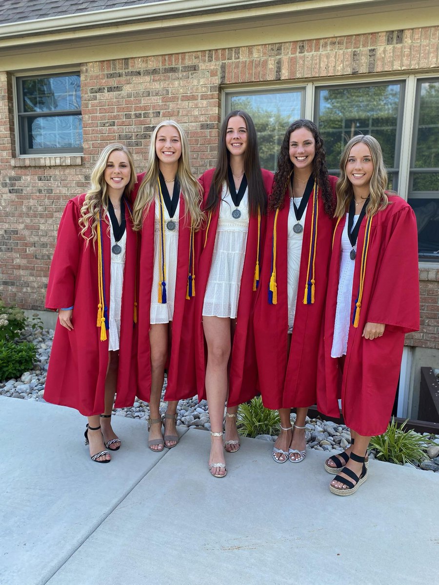 Congratulations to this wonderful group of young ladies and the rest of the 2021 graduating class! You have so much to be proud of! Enjoy the celebration and best of luck in your future adventures! #Classof2021