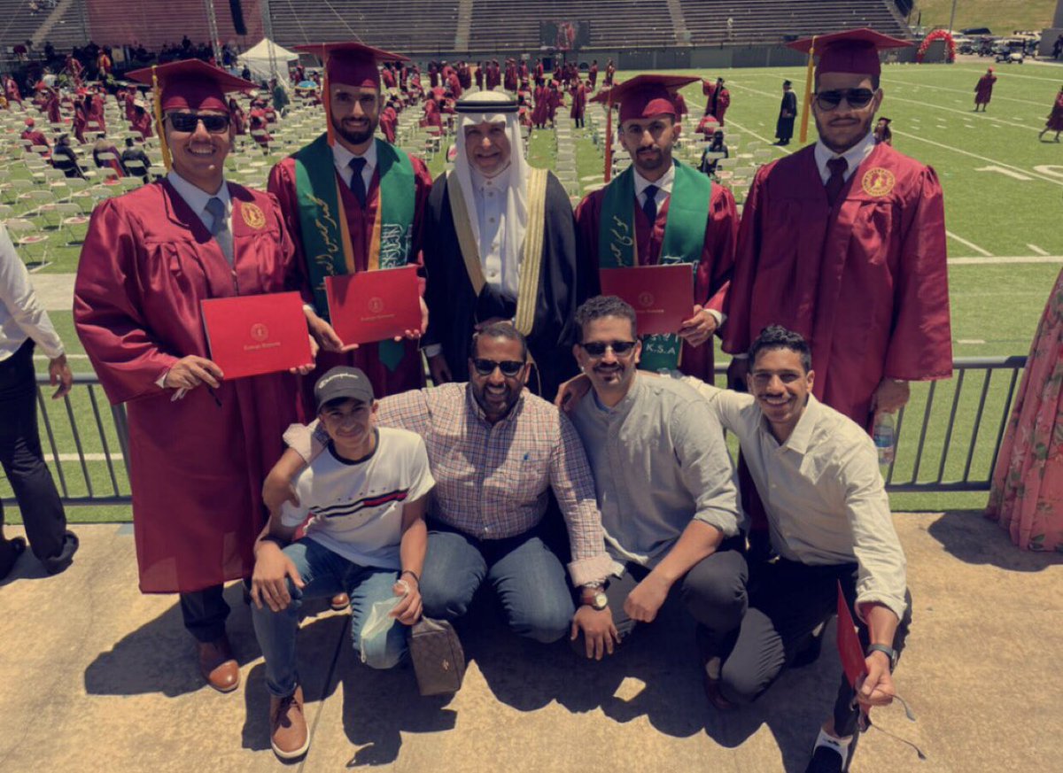 Mhatn2Mohammed's tweet photo. He came all the way up from Saudi Arabia 🇸🇦 to attend our Commencement at Tuskegee University thanks a lot dad for coming 🙏🏽🎓💛❤️

#tuskegeegrad2021 https://t.co/OVeIIetAWK