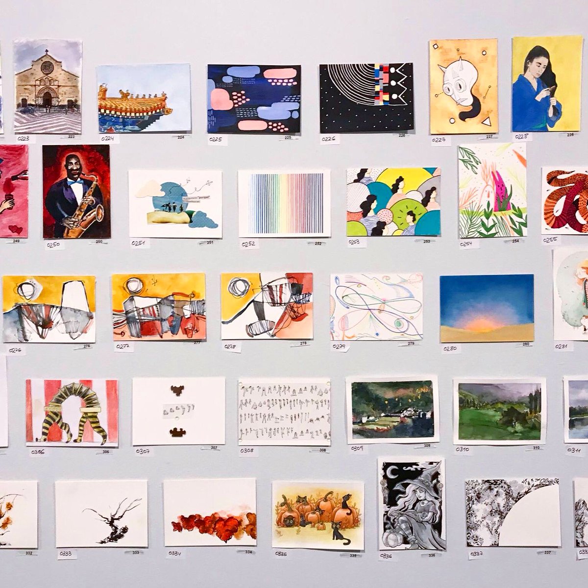 Hace tan solo 10 días que abrimos las inscripciones y ya tenemos 624 artistas solidari@s de más de 20 países apuntad@s a la XI edición de #PostalesLimbo ¿Estás en la lista? 💙

Visita nuestra web 👉🏻 postaleslimbo.com 👈🏻