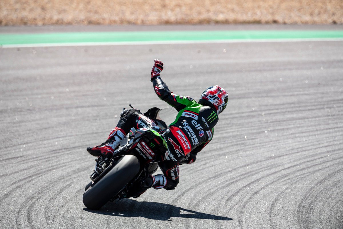 Jonathan Rea tweet media